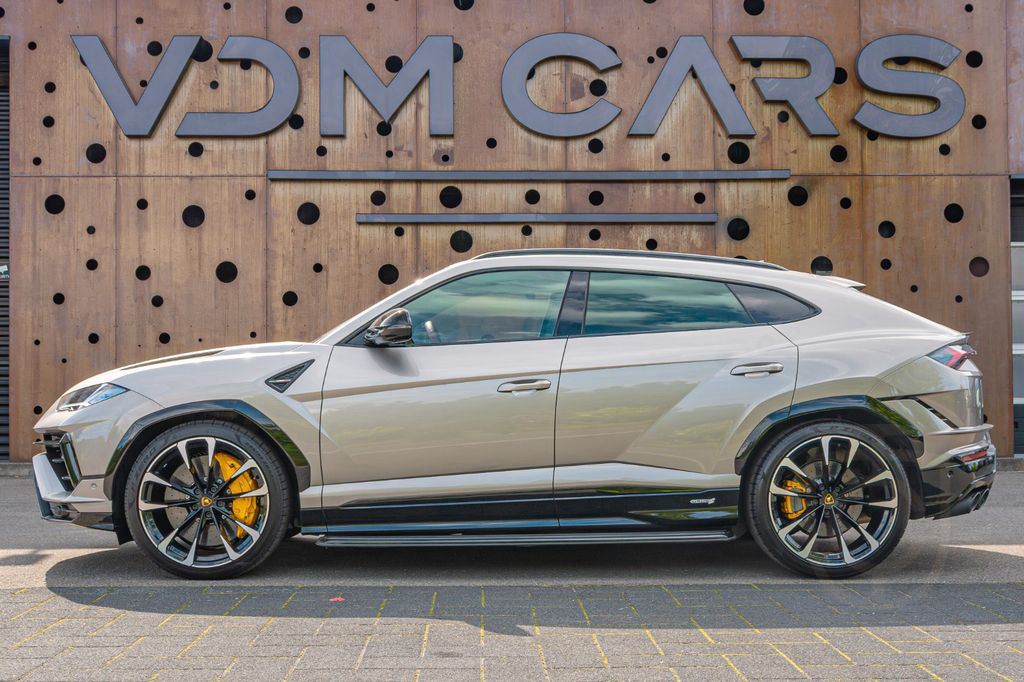 Lamborghini Urus 4.0 V8 S | Style Pack | Massage| B&O|SOFORT