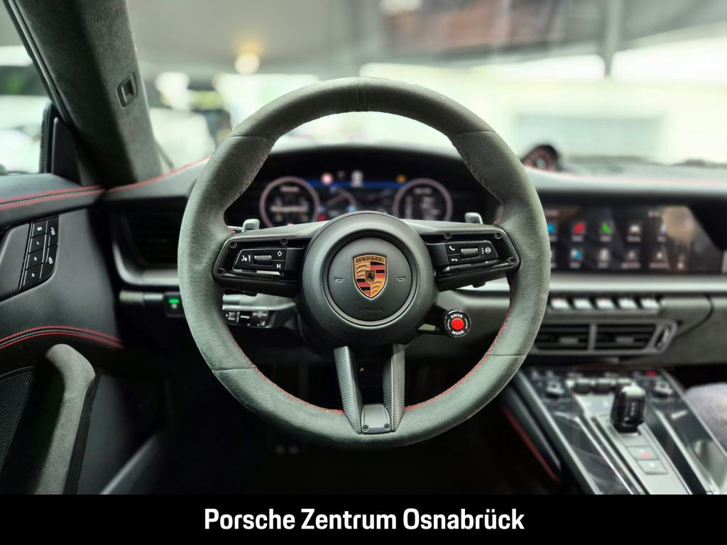 Porsche 992 -2 (911) Carrera 4 GTS Schiebedach Lift HD-M