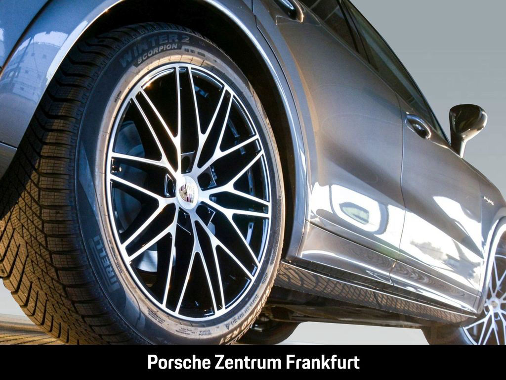 Porsche Cayenne E-Hybrid Coupe BOSE InnoDrive Panorama