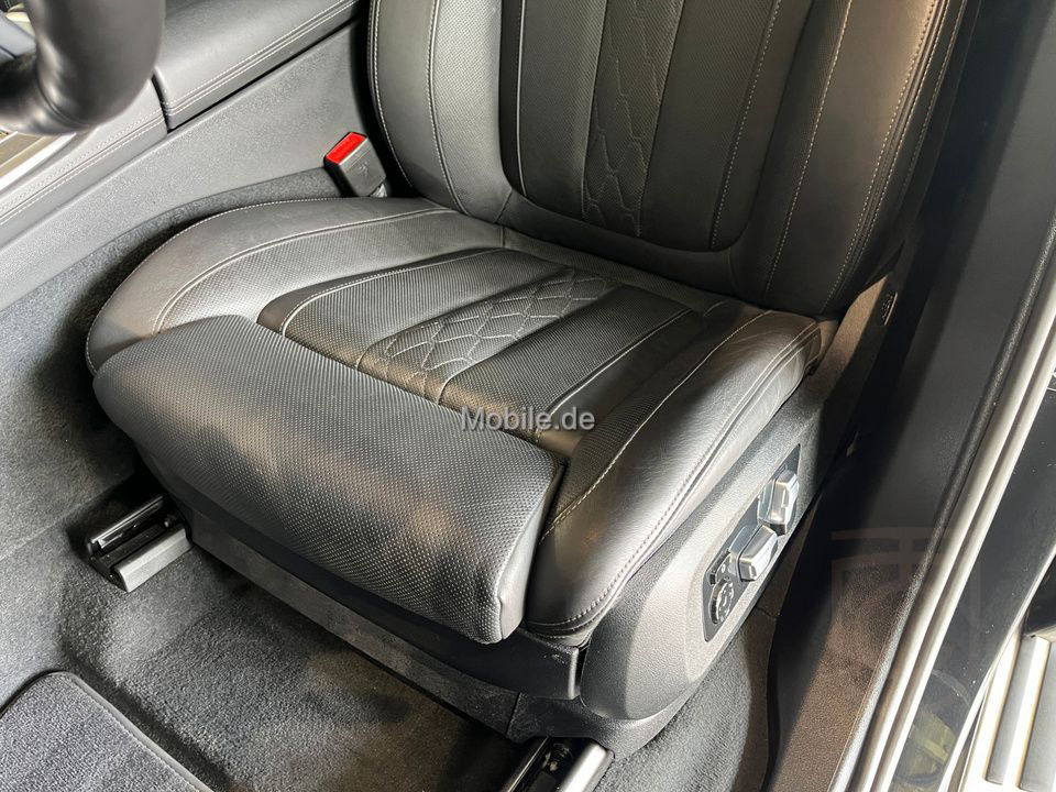 BMW X7 xDrive40d M Sportpaket Sport Aut. Standhzg.