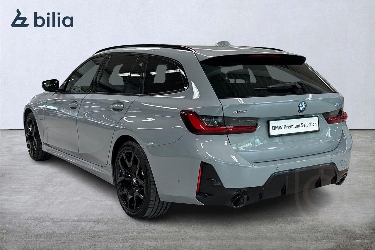 BMW 330e xDrive Touring M-Sport Pro