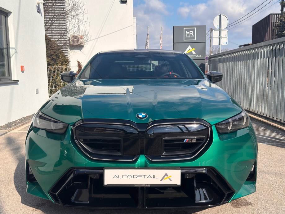 BMW M5 xDRIVE M DRIVER PAKET B&W CARBON SOFORT