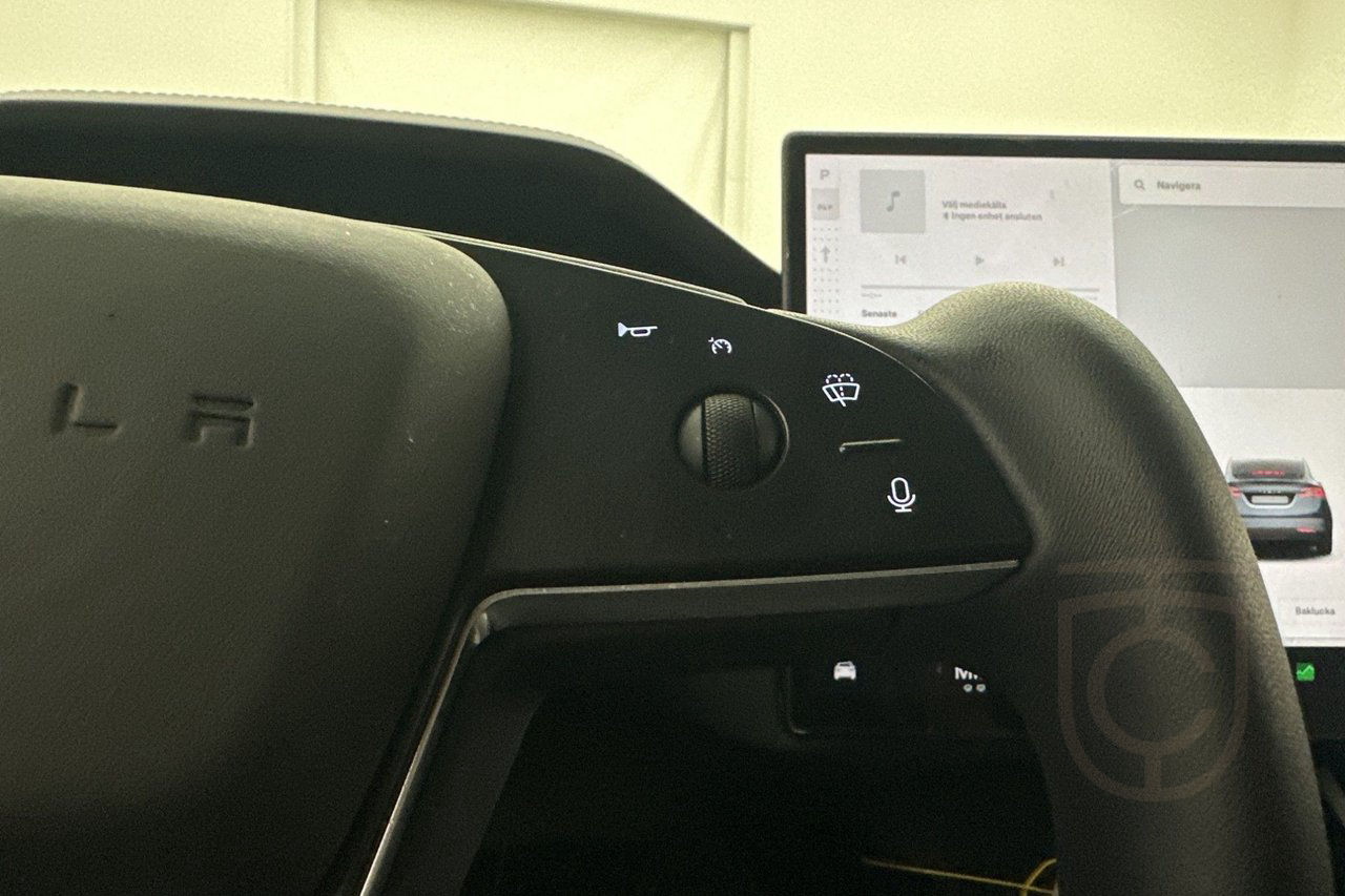 Tesla Model X AWD