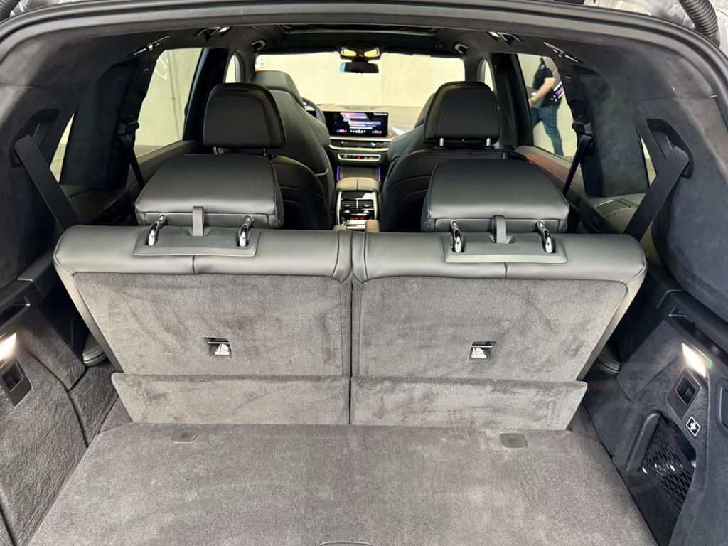 BMW X7 xDrive 40 d M Sportsport / voll / LM 23"/GSHD
