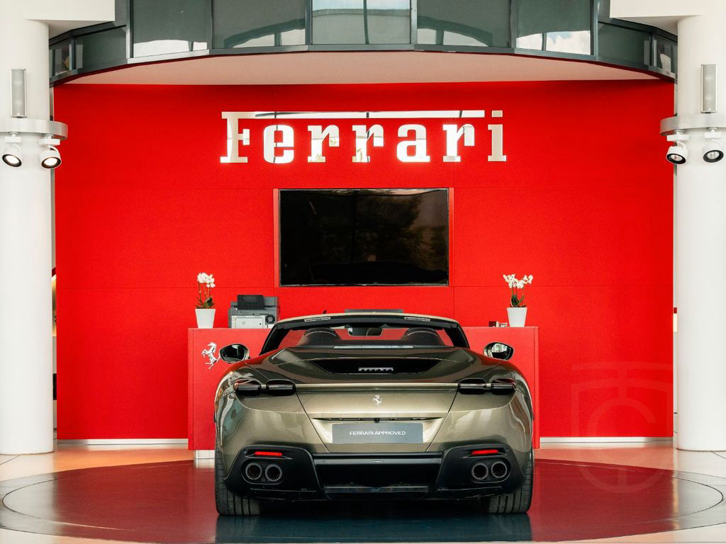 Ferrari Roma Spider MagneRide*360°-View*LED-Lenkrad