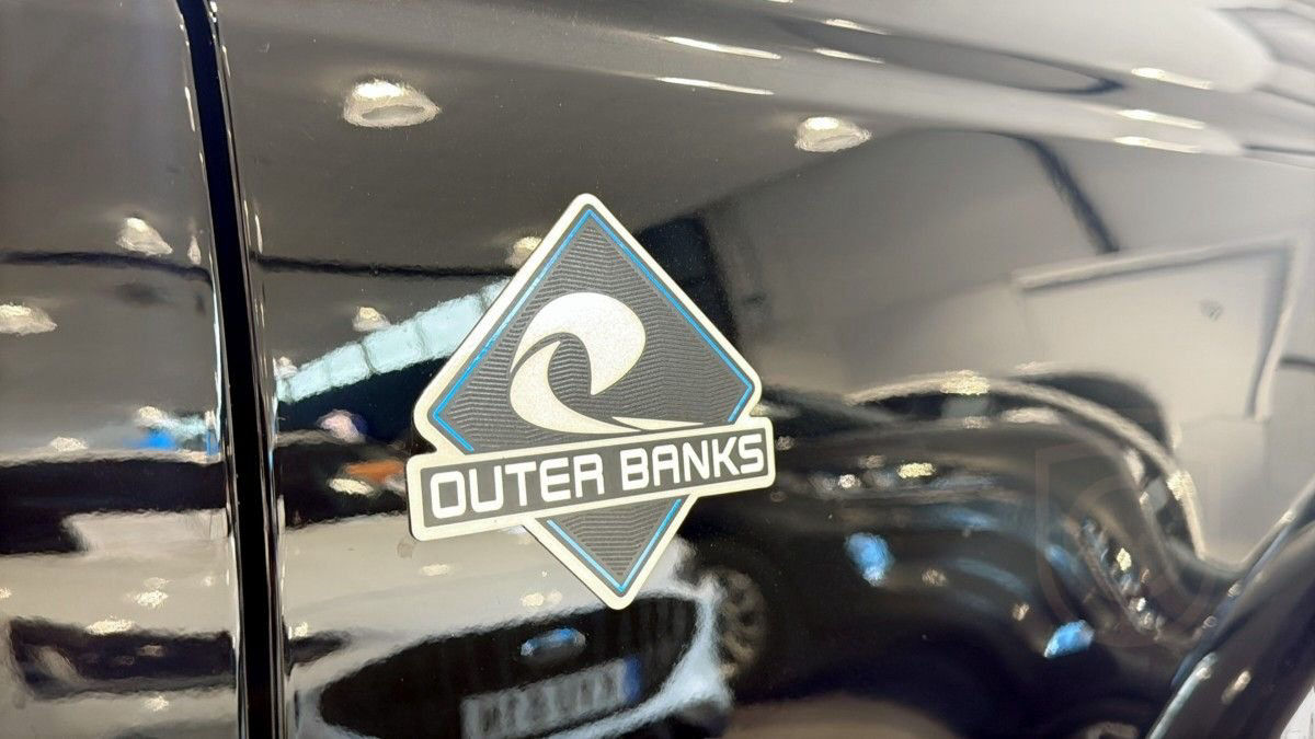 Ford Bronco Outer Banks 2.7L Bi-Turbo EcoBoost V6