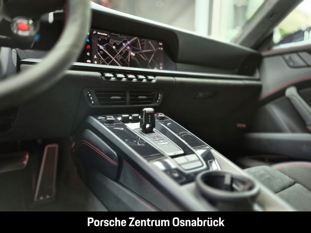 Porsche 992 -2 (911) Carrera 4 GTS Schiebedach Lift HD-M