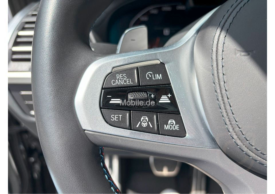 BMW X3 M40d PANO HUD ACC LEDER LASER AHK PAP APPLE