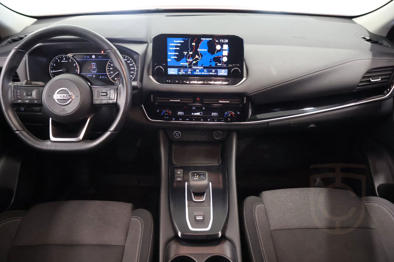 Nissan Qashqai 1.3 DIG-T XTRONIC-CVT N-Connecta