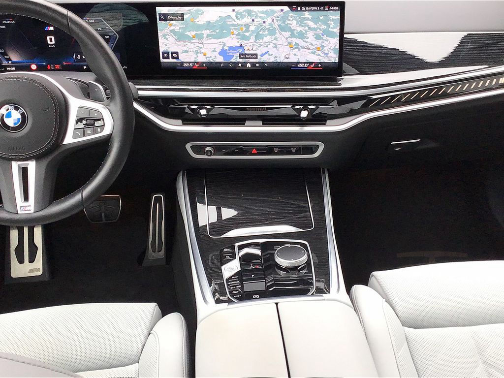 BMW X5 M60i xDrive HARMAN KARDON-AHK-PANODACH