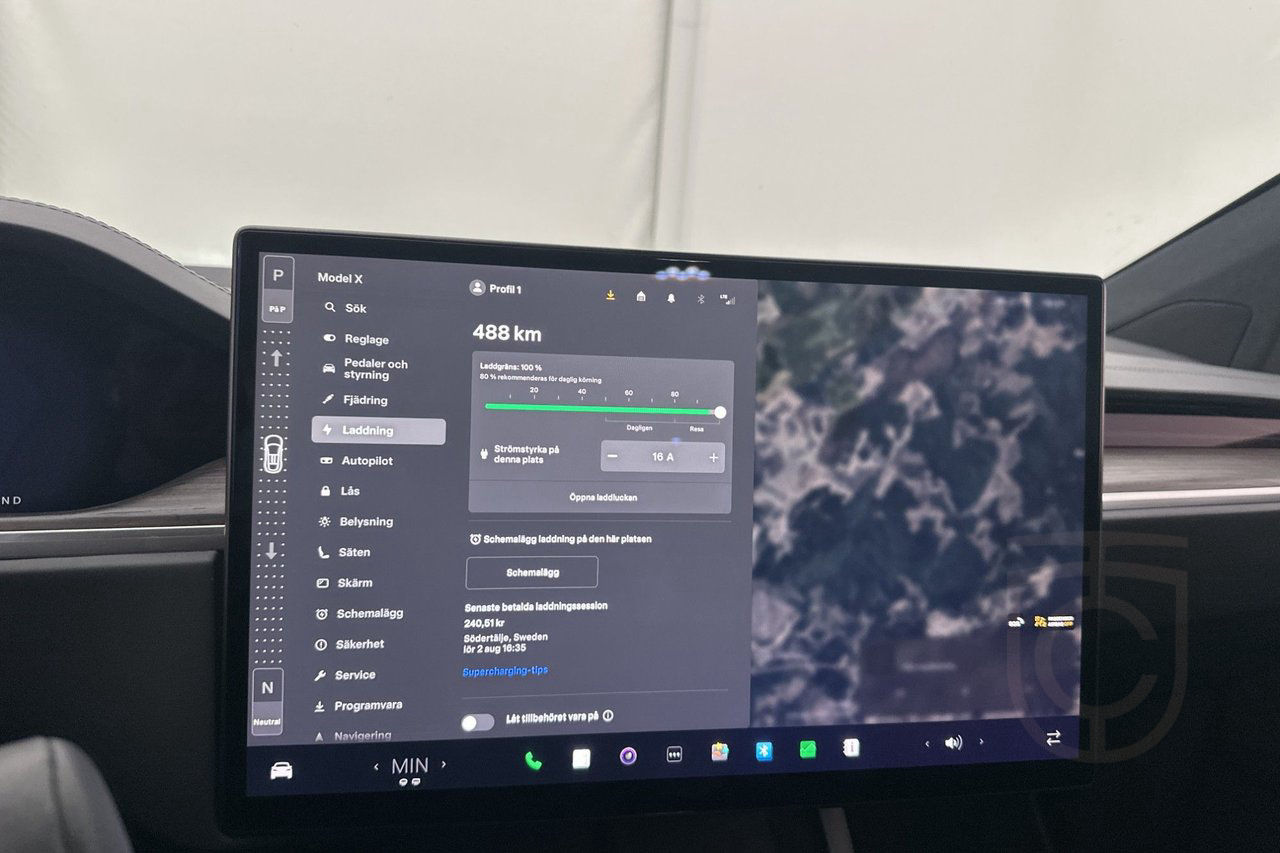 Tesla Model X Autopilot