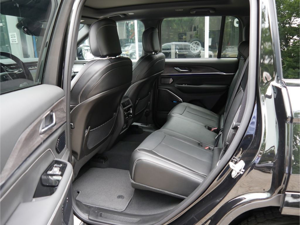 Jeep Grand Cherokee 4xe Overland