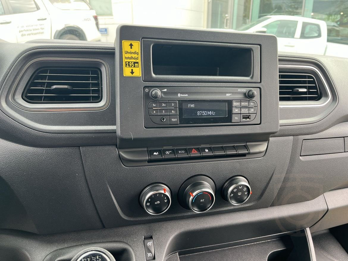 Renault Master Chassi Cab ChEn phII Base 165 L3H1 FWD