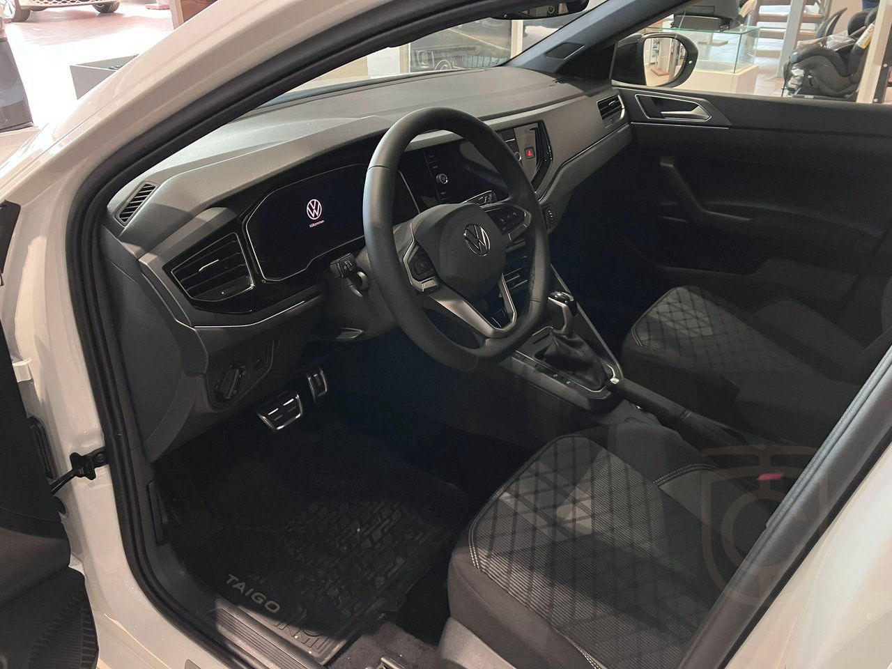 Volkswagen Taigo 1.0 TSI R-Line