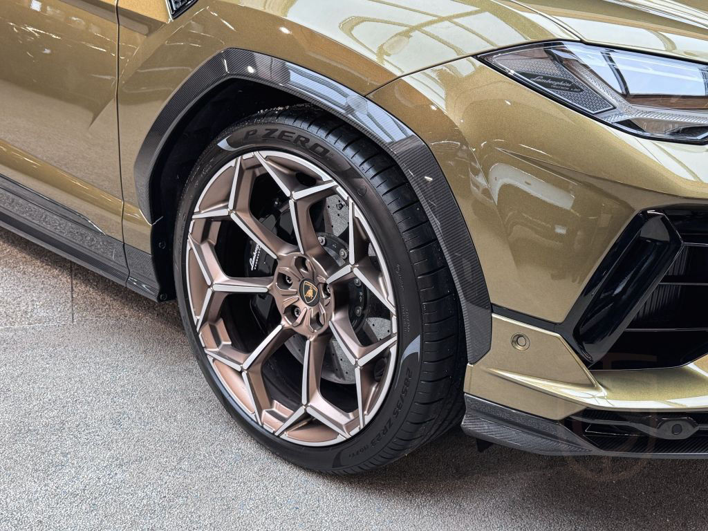 Lamborghini Urus Performante