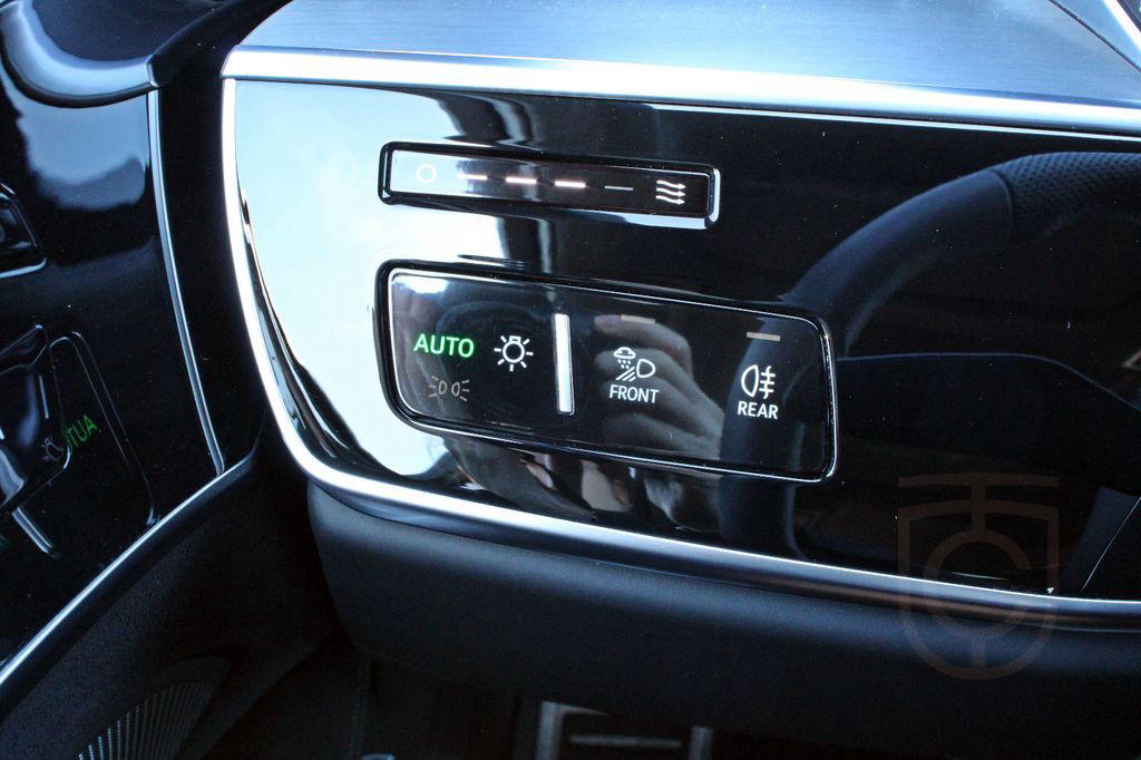 Audi A8 Lang 60TFSI S LINE BLACK PANO B&O ADV.UPE193