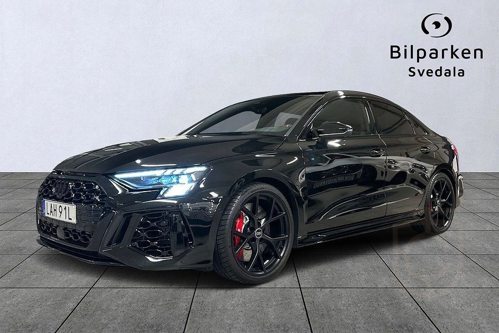 Audi RS3 Sedan RS-Designpaket Plus B&O 360kamera Pano