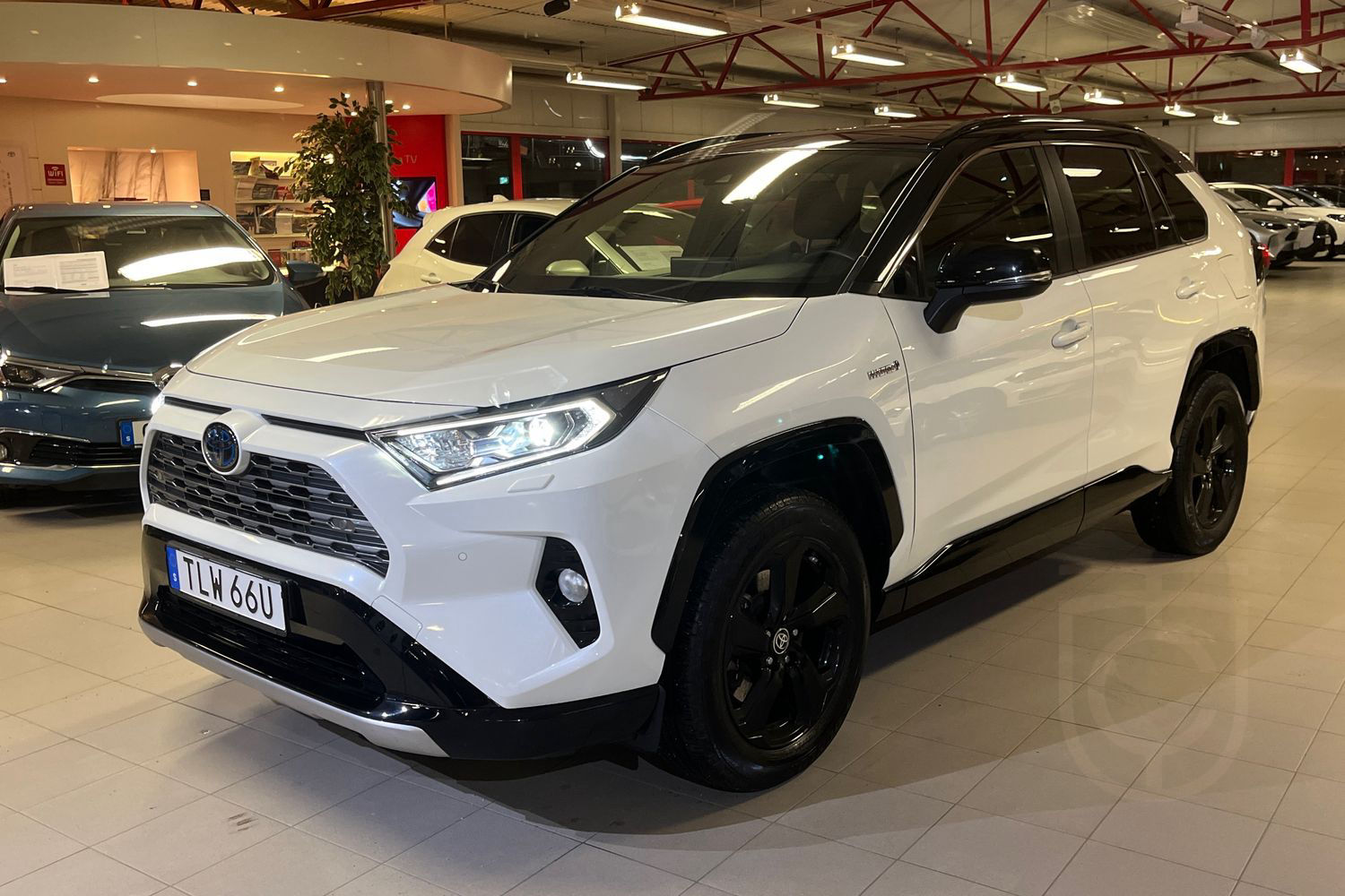 Toyota RAV4 Hybrid AWD-i