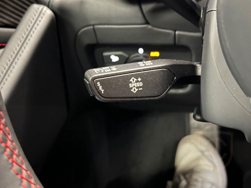 Audi R8 Coupé V10 quattro performance*Exclusive*CARBO