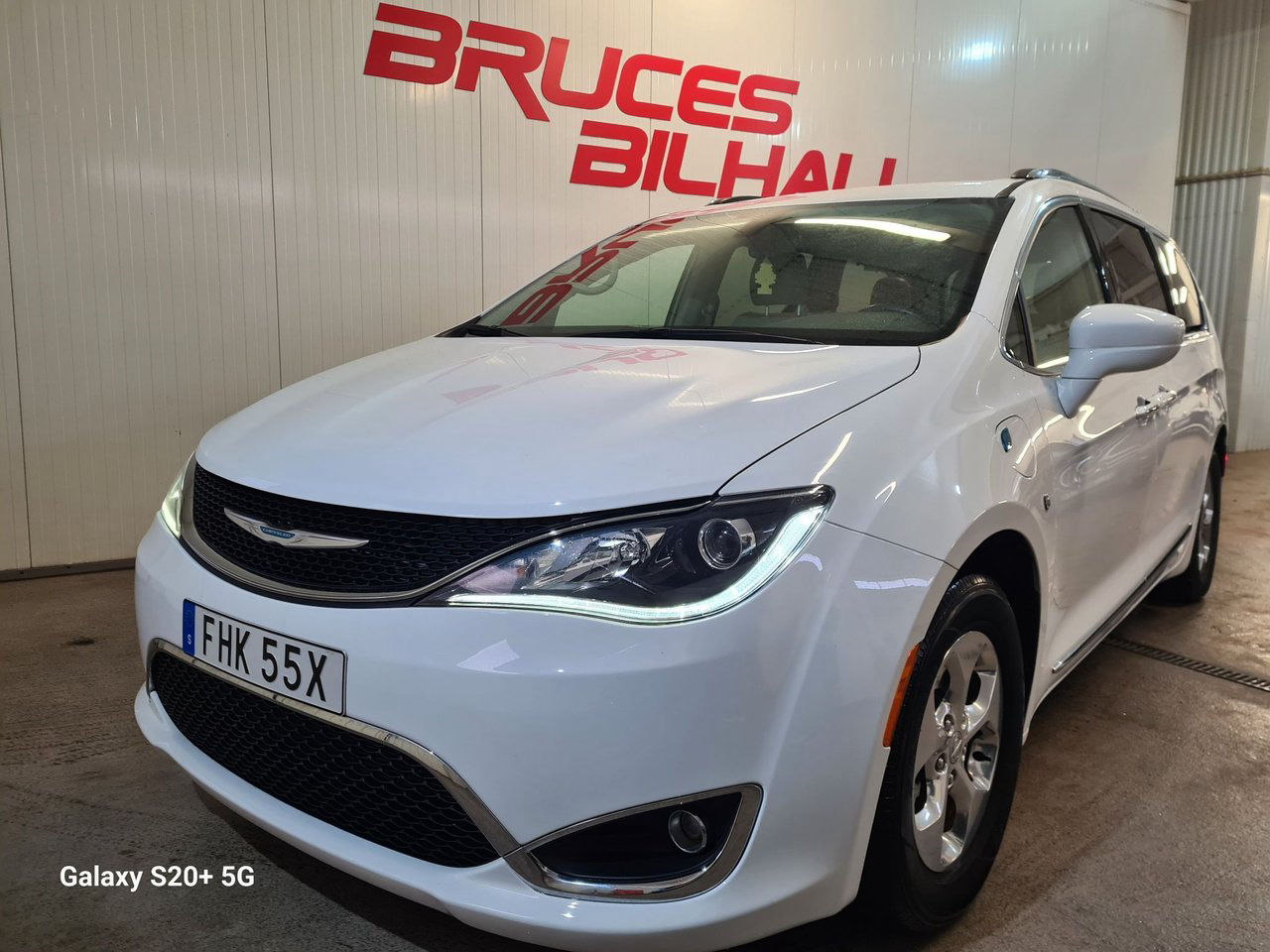 Chrysler Pacifica 3.6 V6 ,Automat, hybrid plug-in,..MM