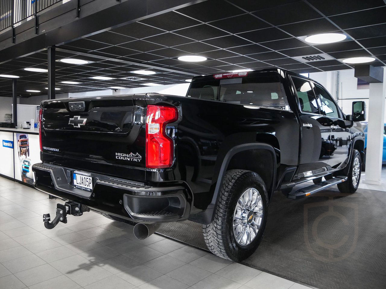 Chevrolet Silverado 2500 HD High Country 6.6L V8 Duramax