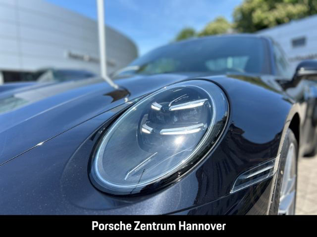 Porsche 992 -2 (911) Carrera