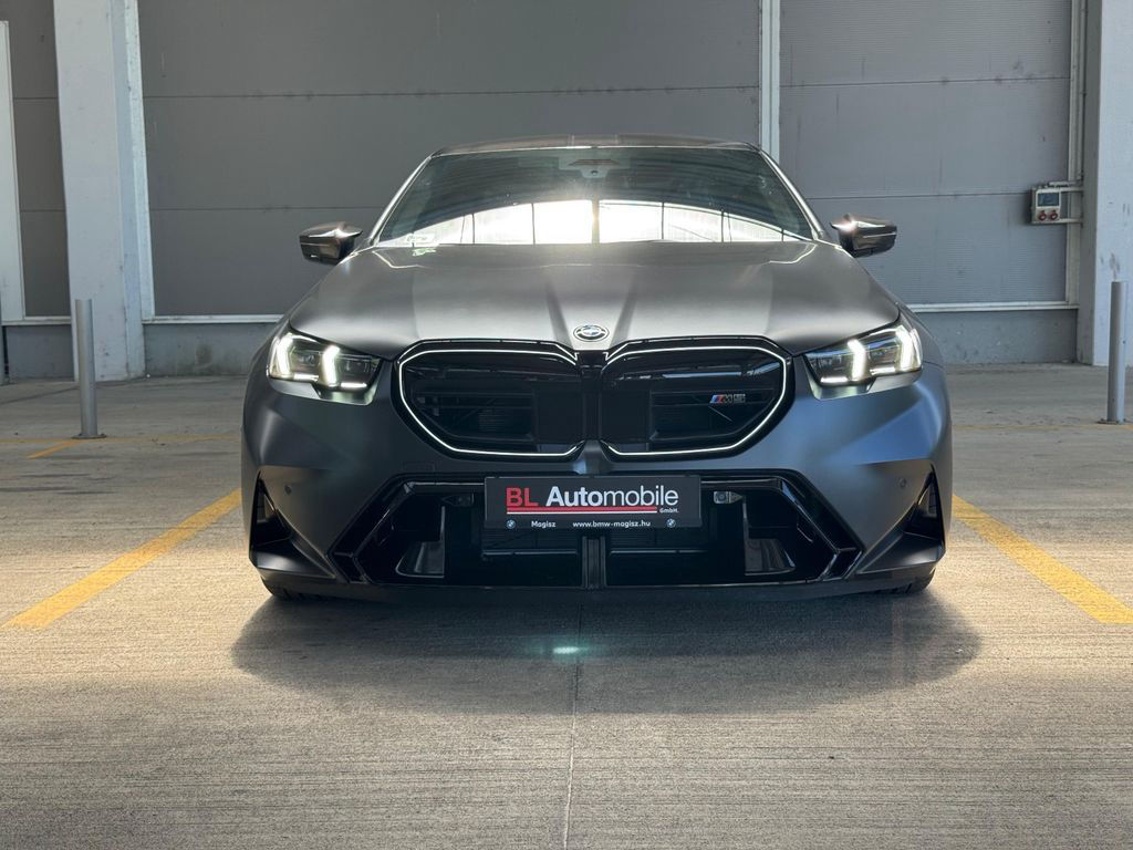 BMW M5 CARBON.BOWERS.SITZBELÜFT.360°DR.ASS.PRO.