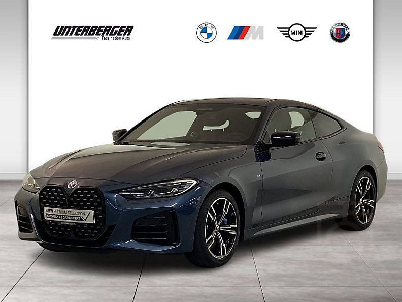 BMW M440i xDrive Coupe