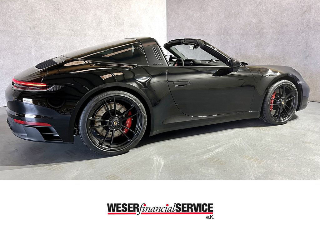Porsche 911 992 Targa 4 GTS*Black/Red*Bose!*MY2024*