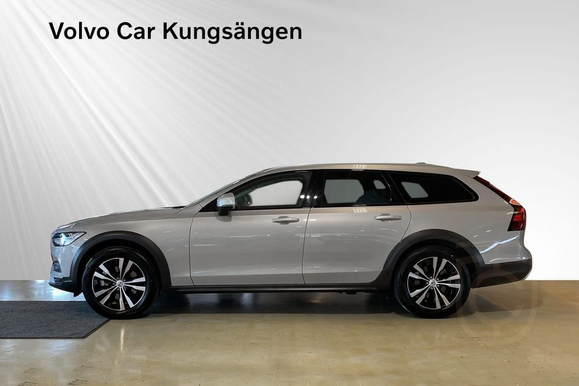 Volvo V90 Cross Country B4 AWD Geartronic 145kW 2023 Core