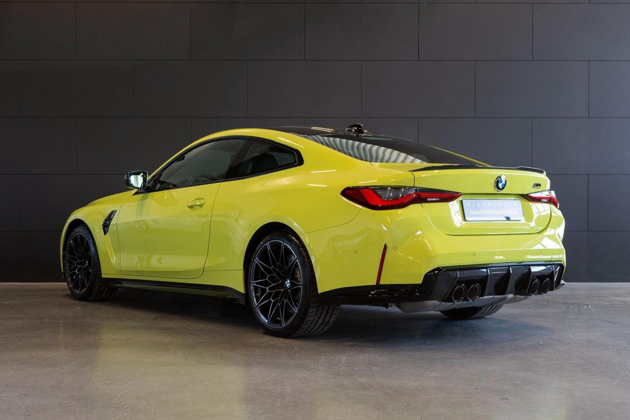 BMW M4 Competition Coupé 510hk / Extra utr för 199.500kr