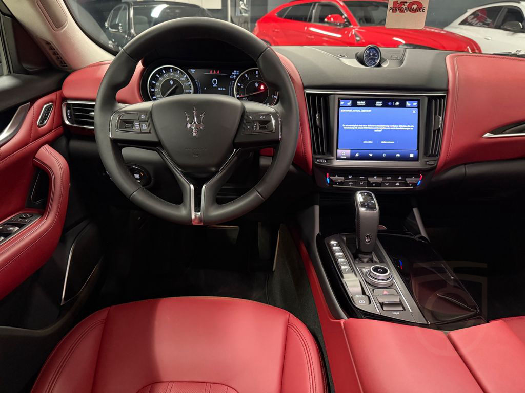 Maserati Levante GT Hybrid Premium-Leder Panorama 21zoll