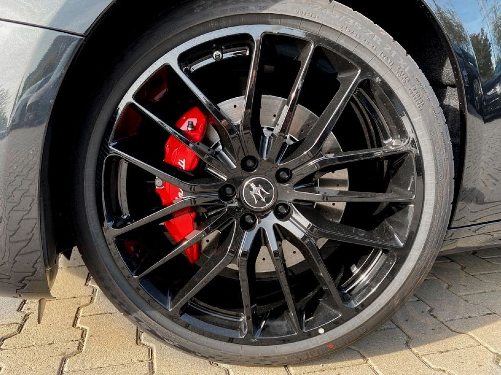 Maserati Ghibli Modena SQ4 MJ23 ACC LED SD 21"