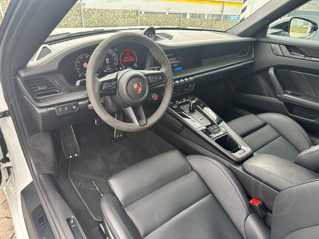 Porsche 992 GTS Cabrio/ T-Hybrid/BOSE/Matrix/Sitzklima