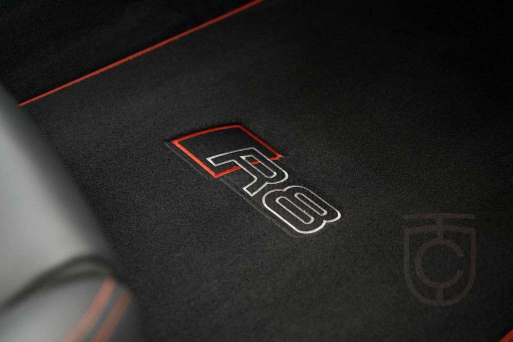 Audi R8 q. Spyder Performance *Carbon *20 *Keramik