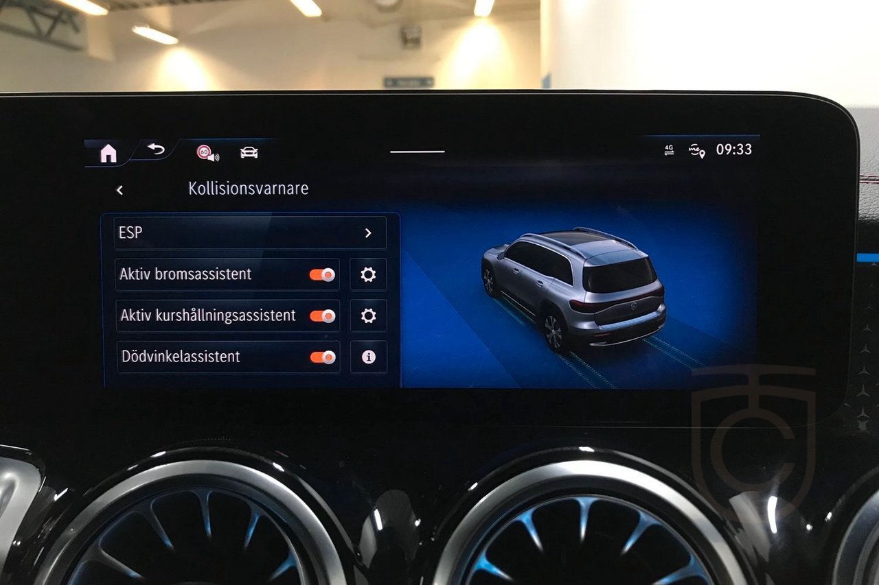 Mercedes-Benz EQB 250+ AMG