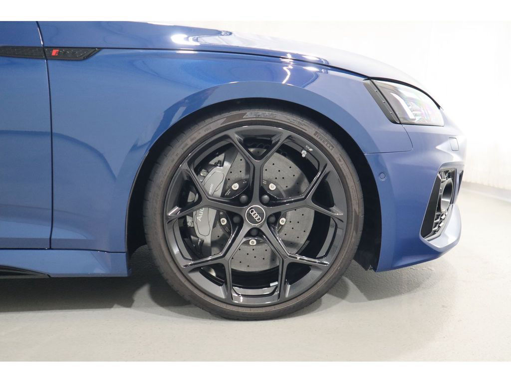 Audi RS5 performance/Comp+/Schalensitze/300km/h/Keram