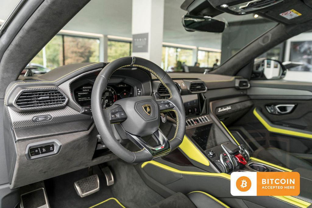 Lamborghini Urus/Graphite Capsule/Pano/B&O 3D/5-seat/360°