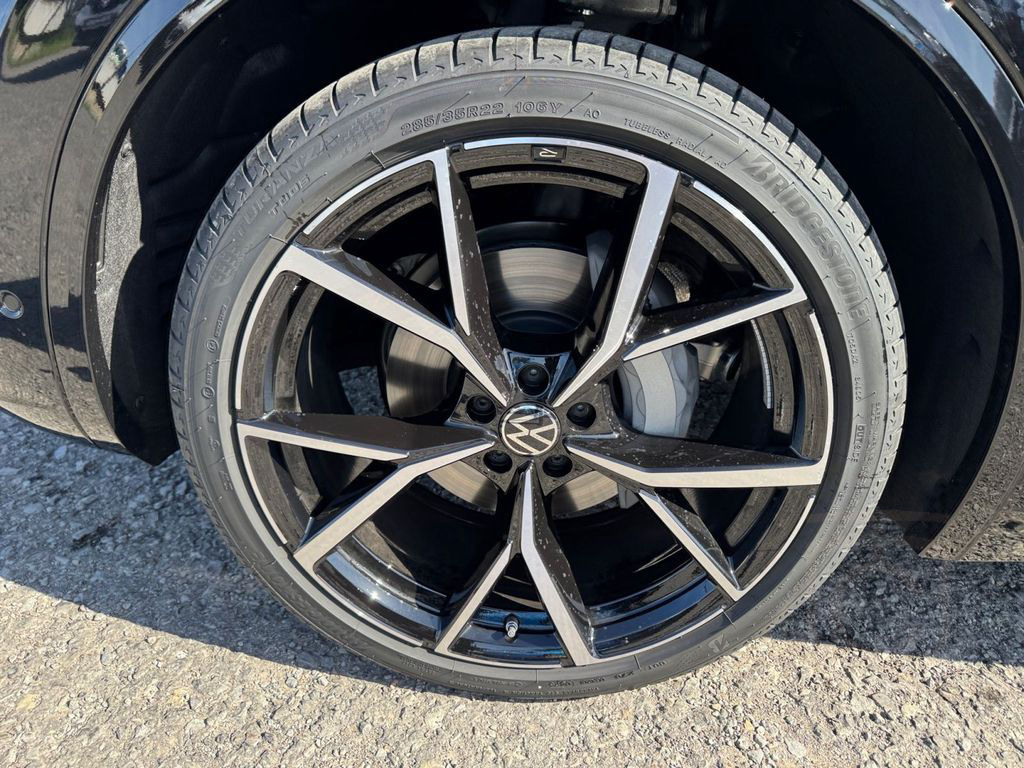 Volkswagen Touareg R-Line 3.0TDI 4M BLACKSTYLE AHK PANO