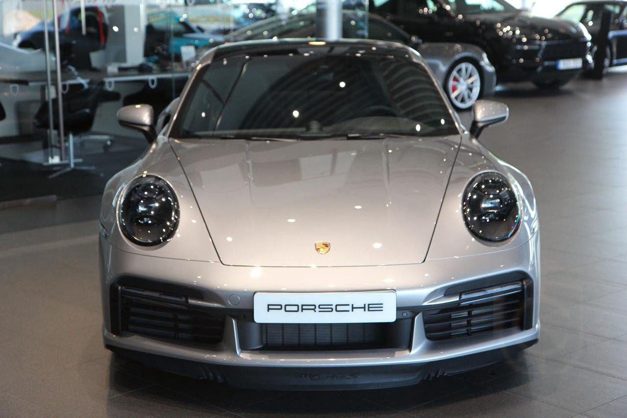 Porsche 911 992 Turbo S 650hk