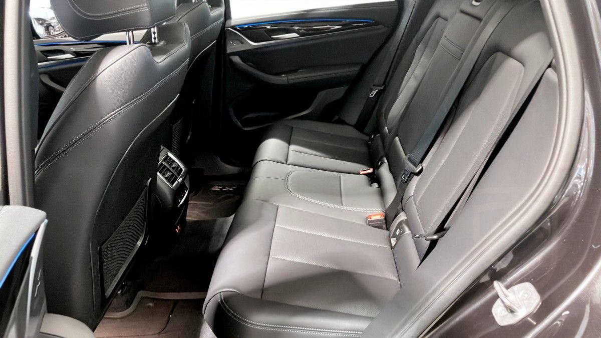 BMW iX3 IX3