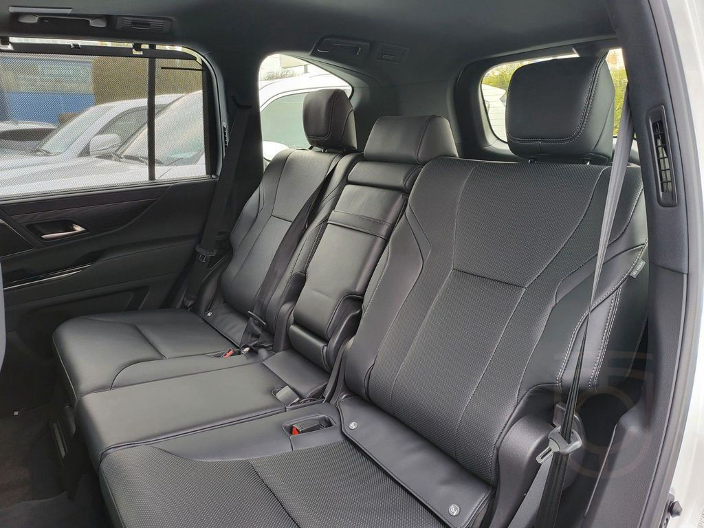 Lexus LX 500+3.3TwinTurboV6D+FULL+EUmod+EUreg+BERLIN