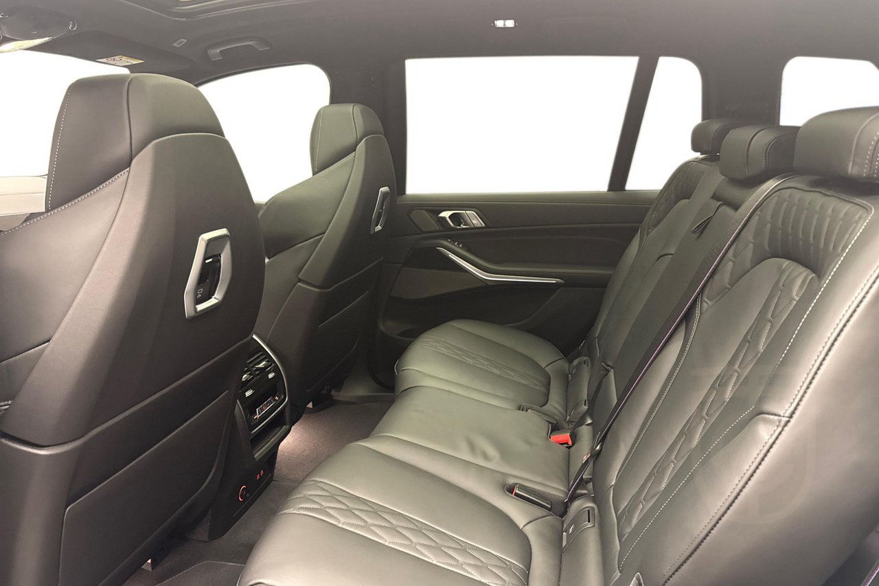BMW X7 M60i xDrive
