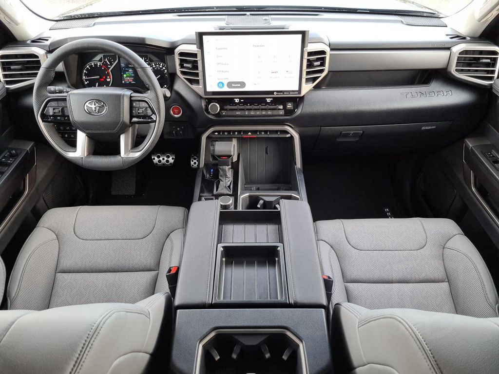 Toyota Tundra SR5 4x4 3.5 Bi-Turbo 389PS 10-G Aut. +TRD