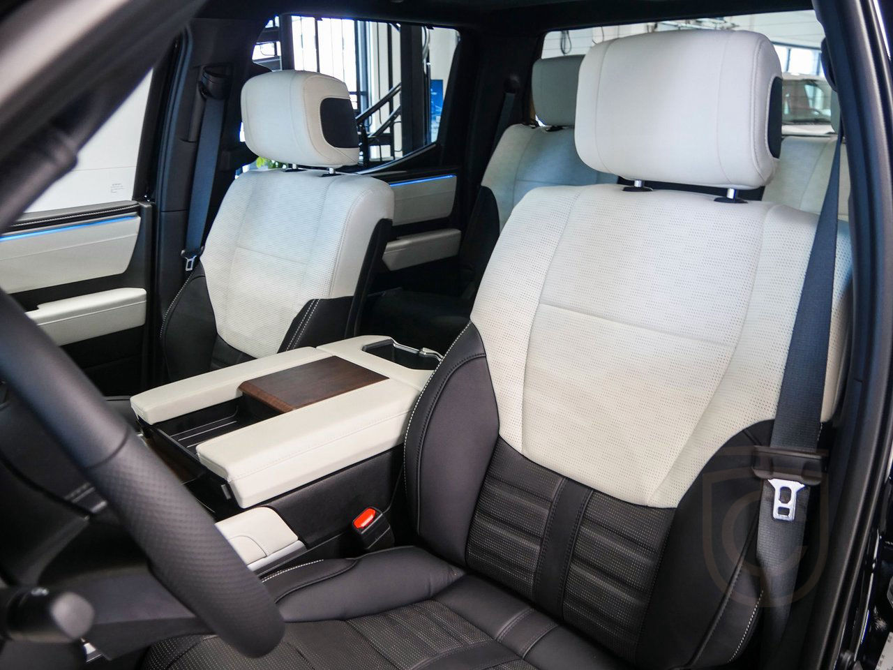 Toyota Tundra CAPSTONE HYRBID HEV