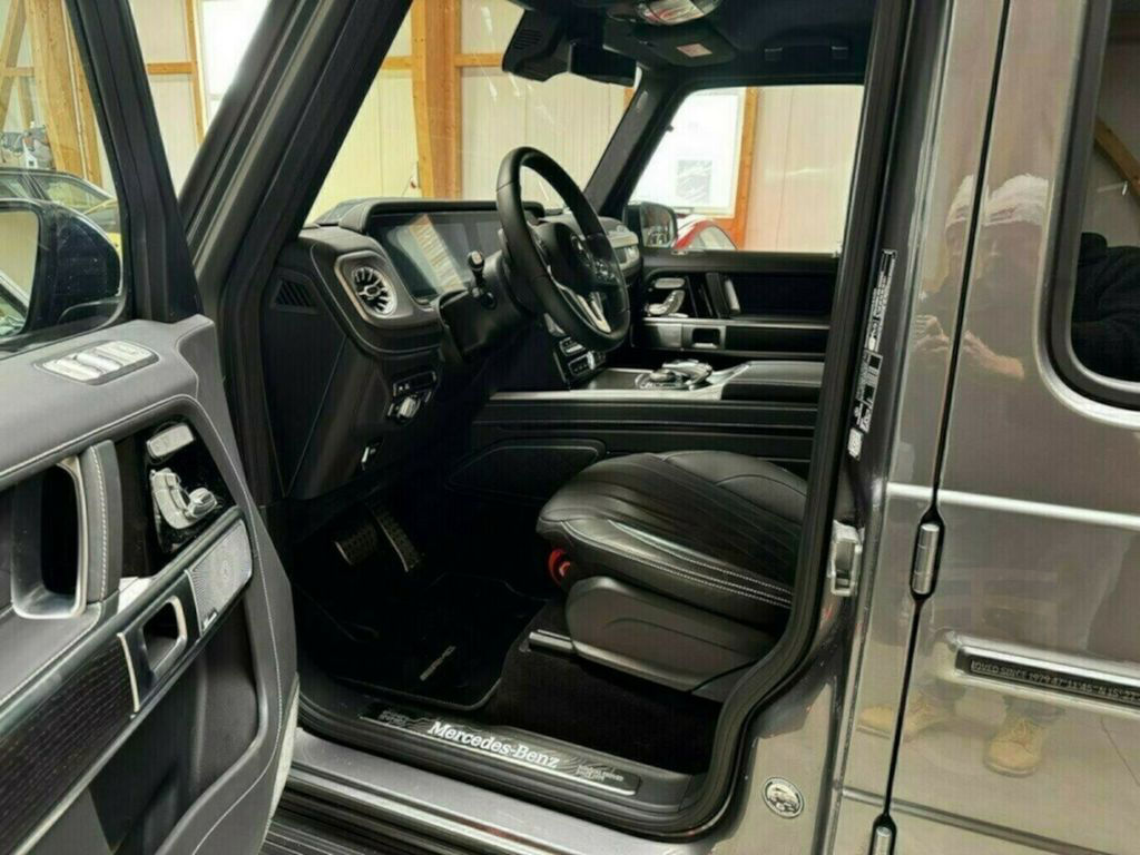 Mercedes-Benz G 500 V8