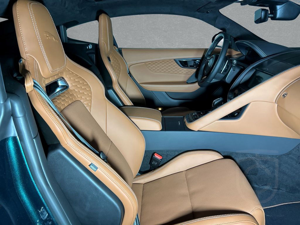 Jaguar F-Type Coupe P450 75 AWD Black-Pack Panorama Tot