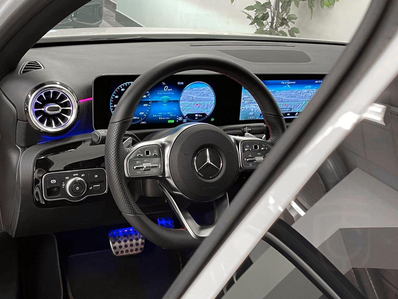 Mercedes-Benz A 250 e 8G-DCT AMG Sport, Svensksåld
