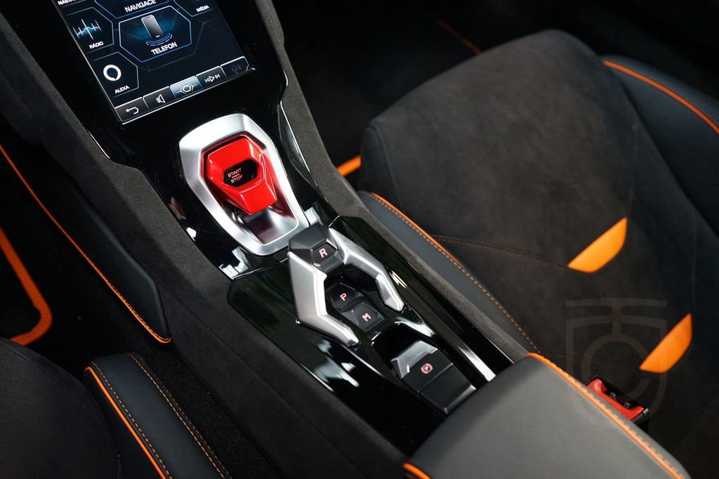 Lamborghini Huracán Tecnica*5.2L V10*RWD*LIFT*265.000€ NETTO