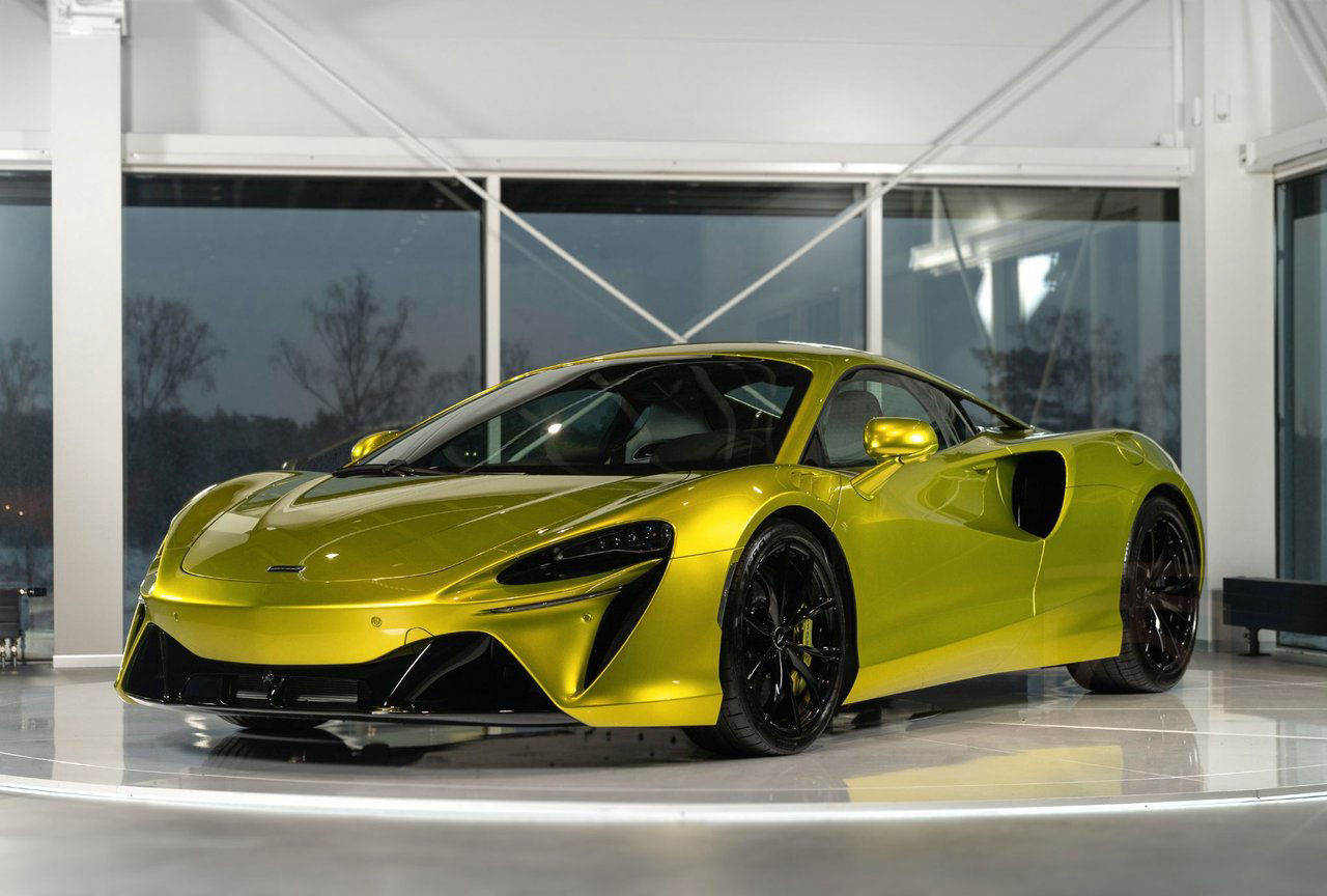 McLaren Artura